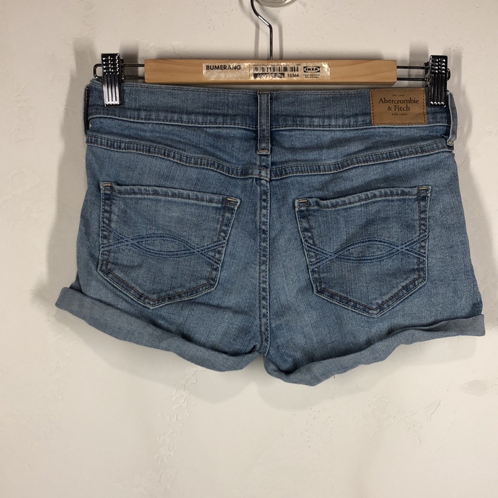 Abercrombie & Fitch jean shorts size 24 - Picture 4 of 9
